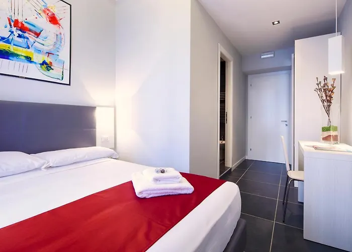 Pensión Nearhome Smart Suites 4 *